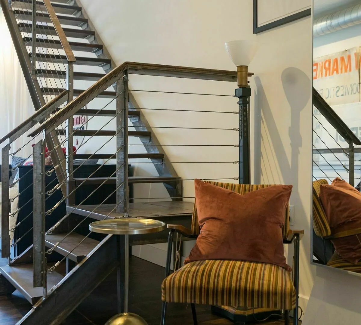 Applewood Suites - 2 Story Ossington Loft Toronto