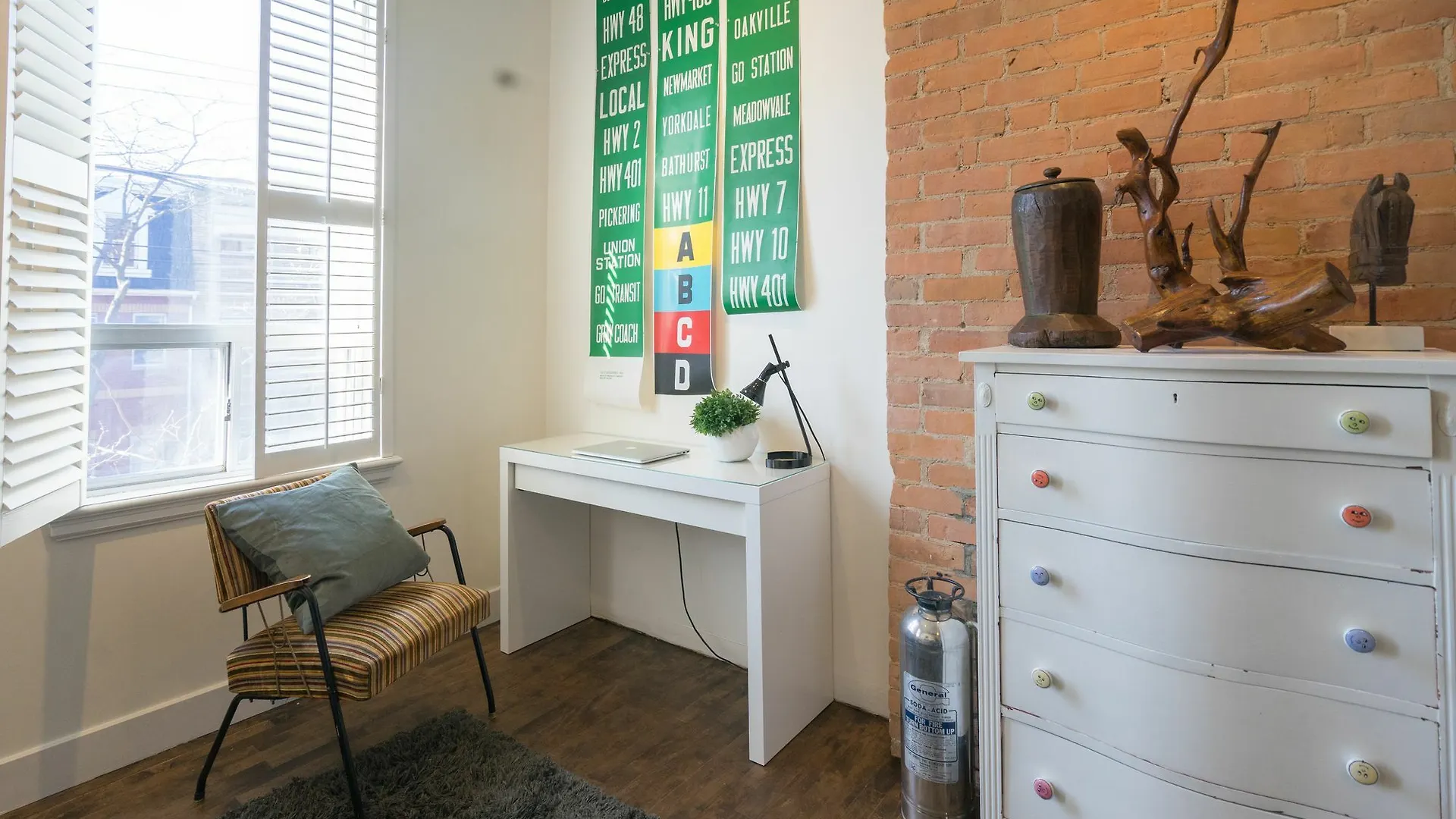 Applewood Suites - 2 Story Ossington Loft Toronto